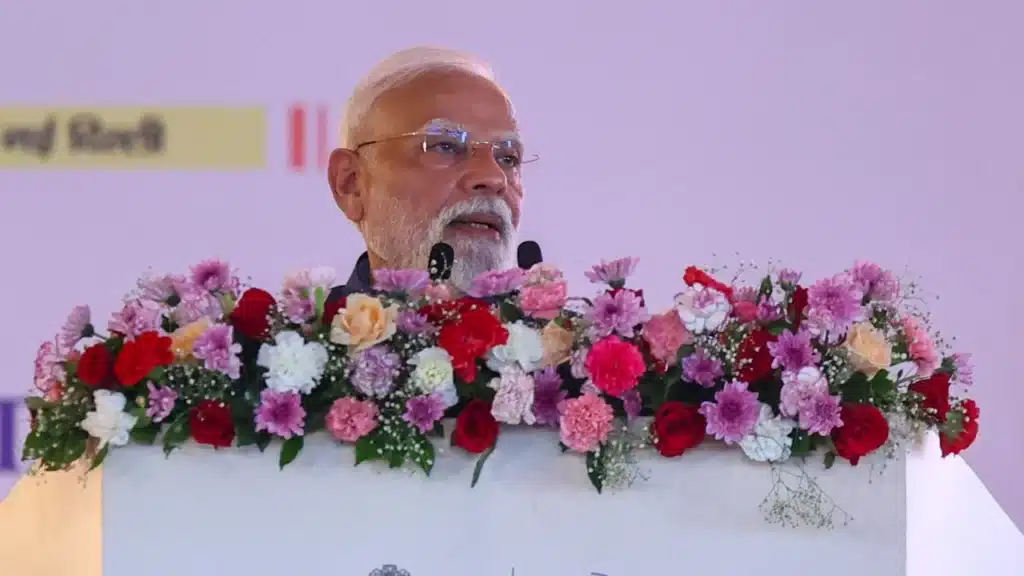 PM Modi Launches ₹11,000 Cr Delhi Expressways, Calls It a New Era of Connectivity 1 Prime Minister Narendra Modi inaugurates Dwarka Expressway and UER-II projects worth ₹11,000 crore in Delhi to boost NCR connectivity.