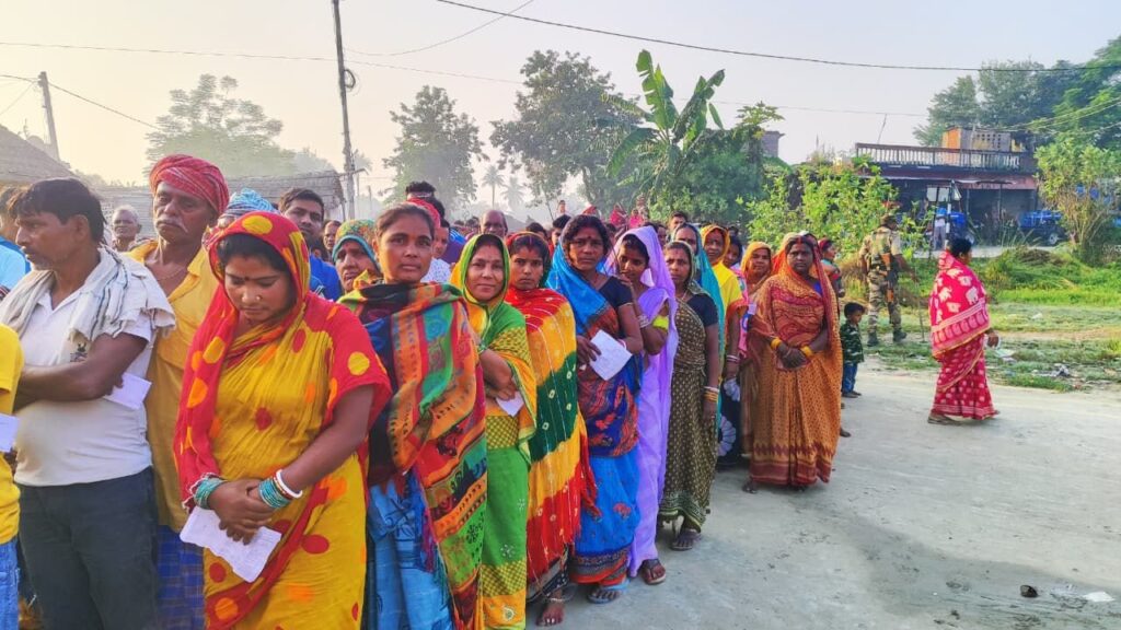 Bihar Election Phase 1 2025: Massive Voter Turnout in Critical Battle for 121 Seats 2 Bihar Election Phase 1 2025 voters at polling booth