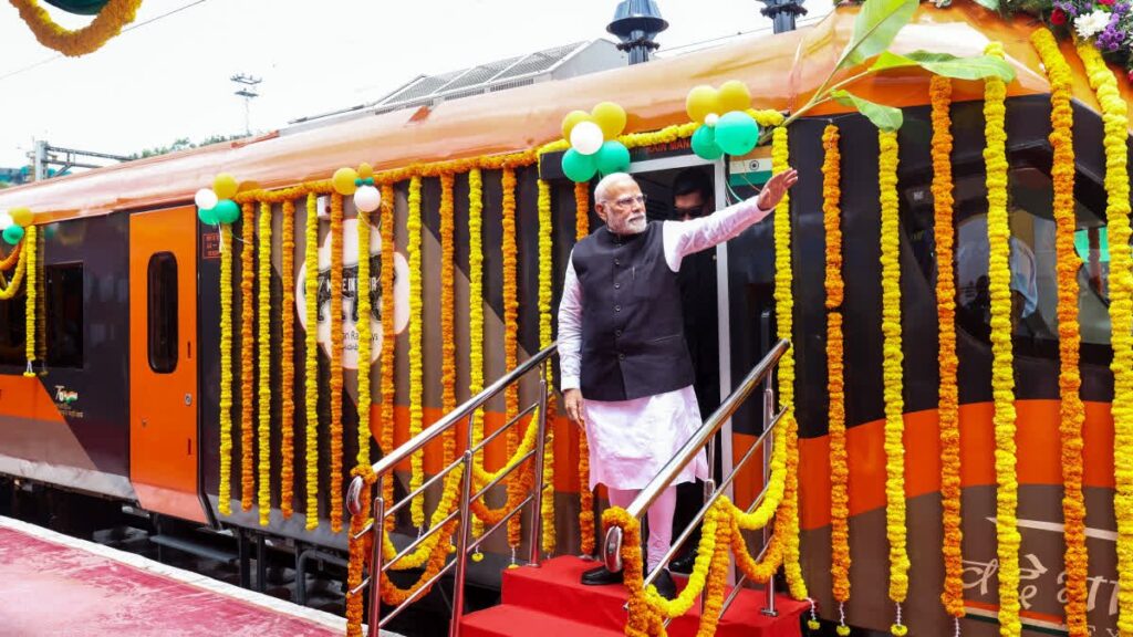 PM Modi Flags Off Four New Vande Bharat Trains from Varanasi: India’s Rail Game Just Leveled Up 1 PM Modi launching Vande Bharat Trains from Varanasi