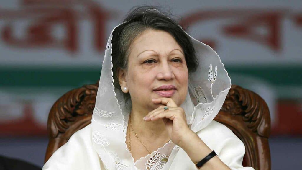 Khaleda Zia, Bangladesh’s First Female Prime Minister, Dies at 80 2 Khaleda Zia, former Prime Minister of Bangladesh
