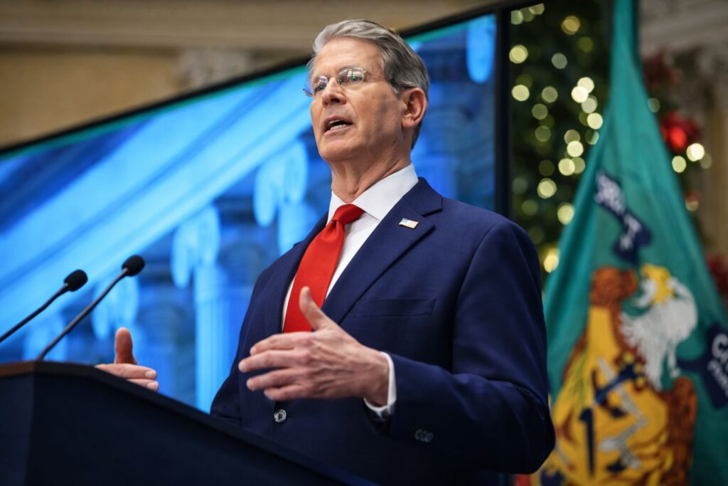 US Signals Possible Rollback of 25% India Tariffs After Russian Oil Imports Collapse 1 Impact of US-India trade tensions on Russian oil imports