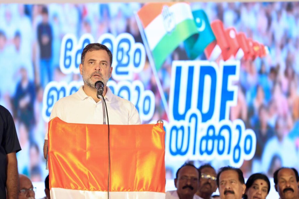 ‘Modi Ignoring Sabarimala Issue’: Rahul Gandhi Attacks BJP in Kerala Speech 1 Gandhi on Sabarimala issue in Kerala