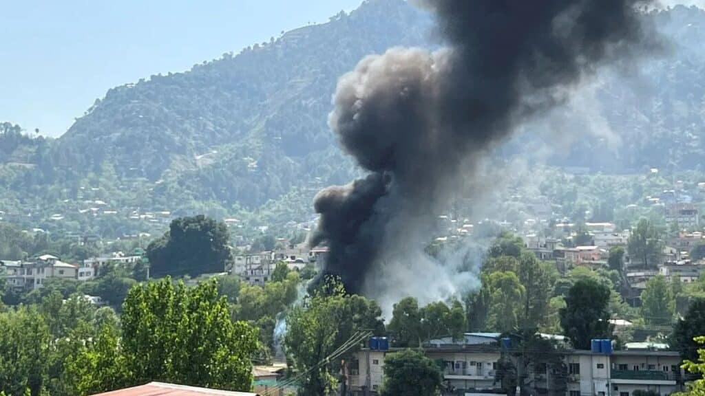 Pakistan Army Mi-17 Helicopter Crash Near Muzaffarabad Kills All On Board 1 Pakistan Army Mi-17 helicopter crash near Muzaffarabad