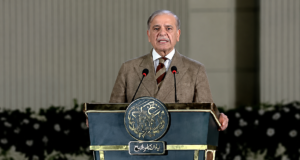 Home 1 Pakistan PM Shehbaz Sharif warns India over Indus Waters Treaty